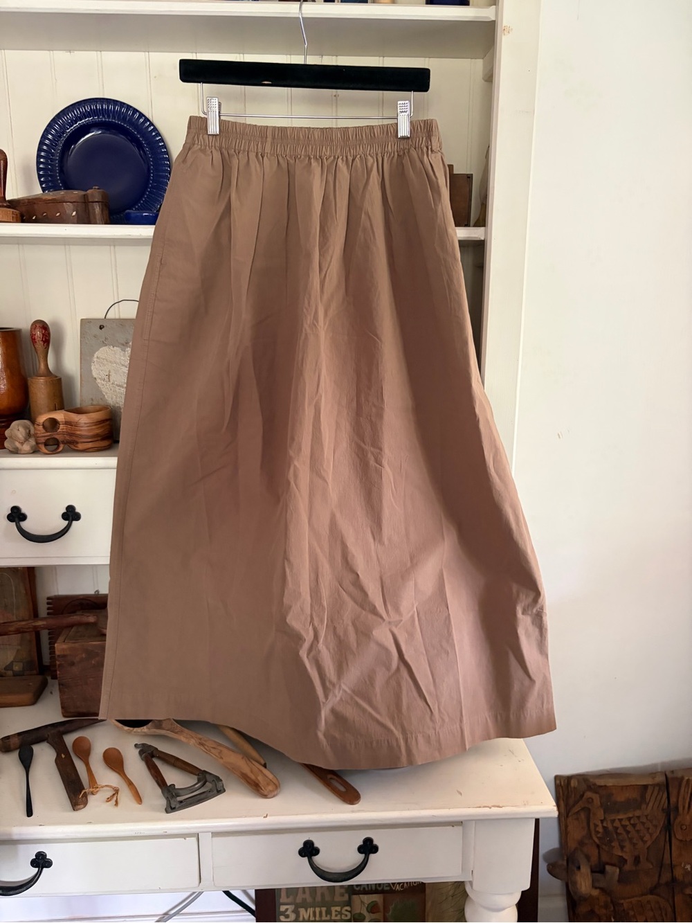 NWOT Assembly Label Women’s Relaxed A-Line Skirt in Taupe